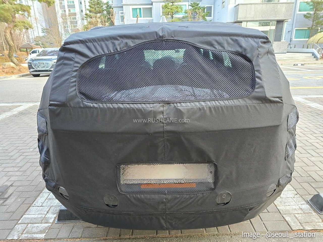 2027 hyundai creta suv spied 11