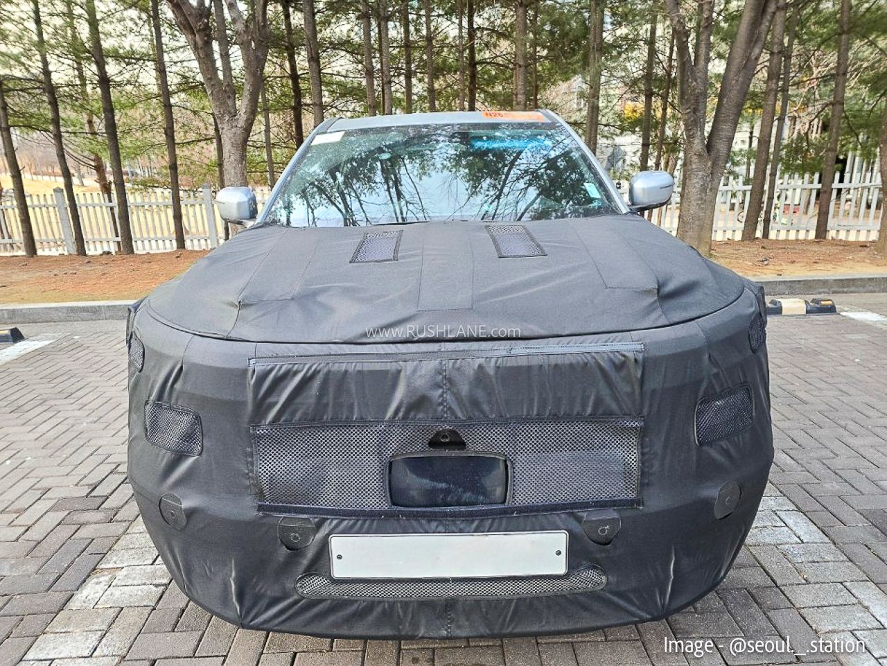 2027 hyundai creta suv spied 3