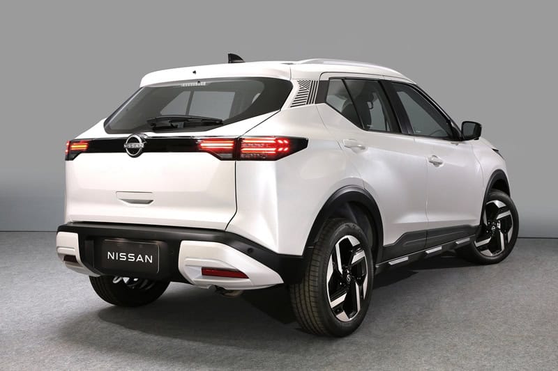 nissankiatkicksth002