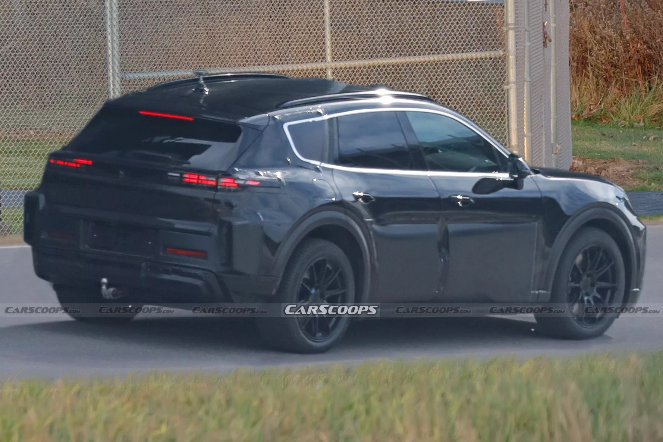 porsche k1 suv 00003watermark