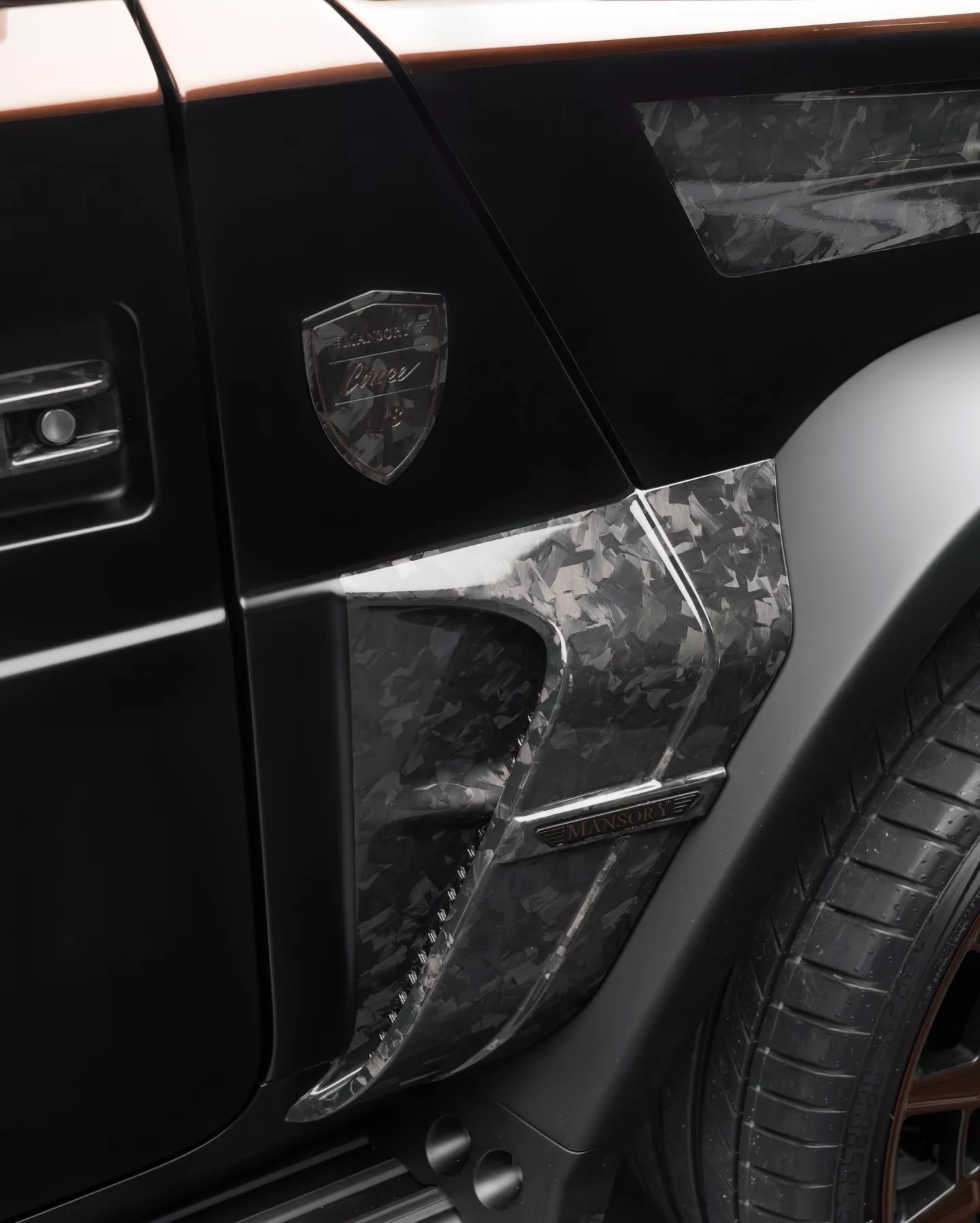 mercedes g class coupe mansory 12