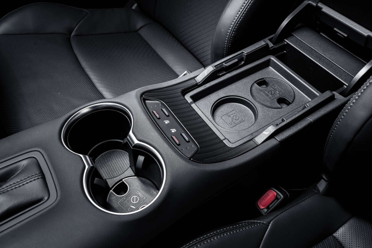 2026 toyota harrier hybrid official malaysia int 20 1260x840