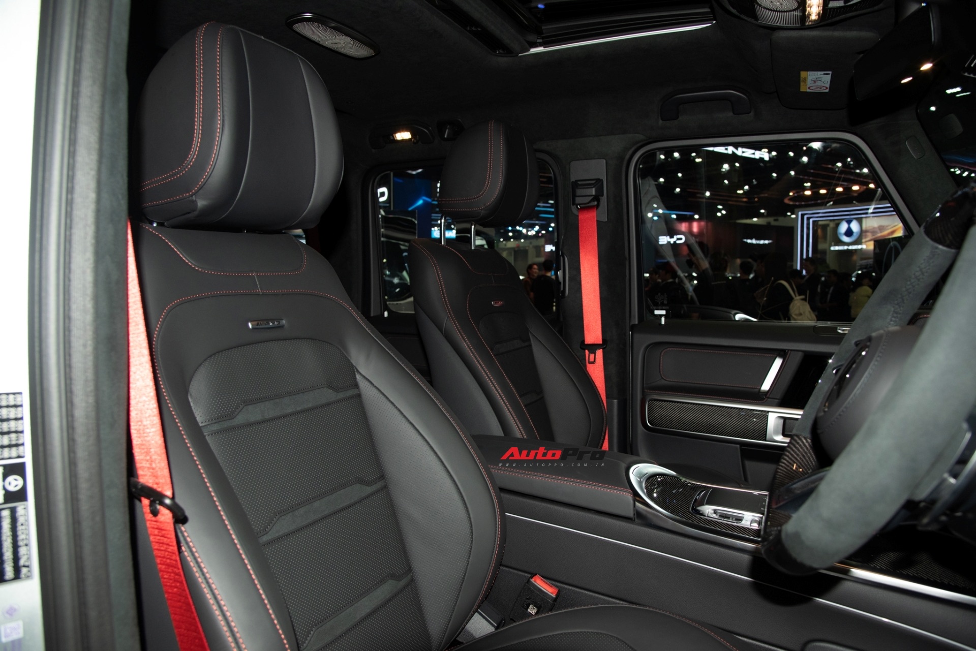 mercedes benz g class facelift bims 2025 8 1742960183185 17429601833211171517978