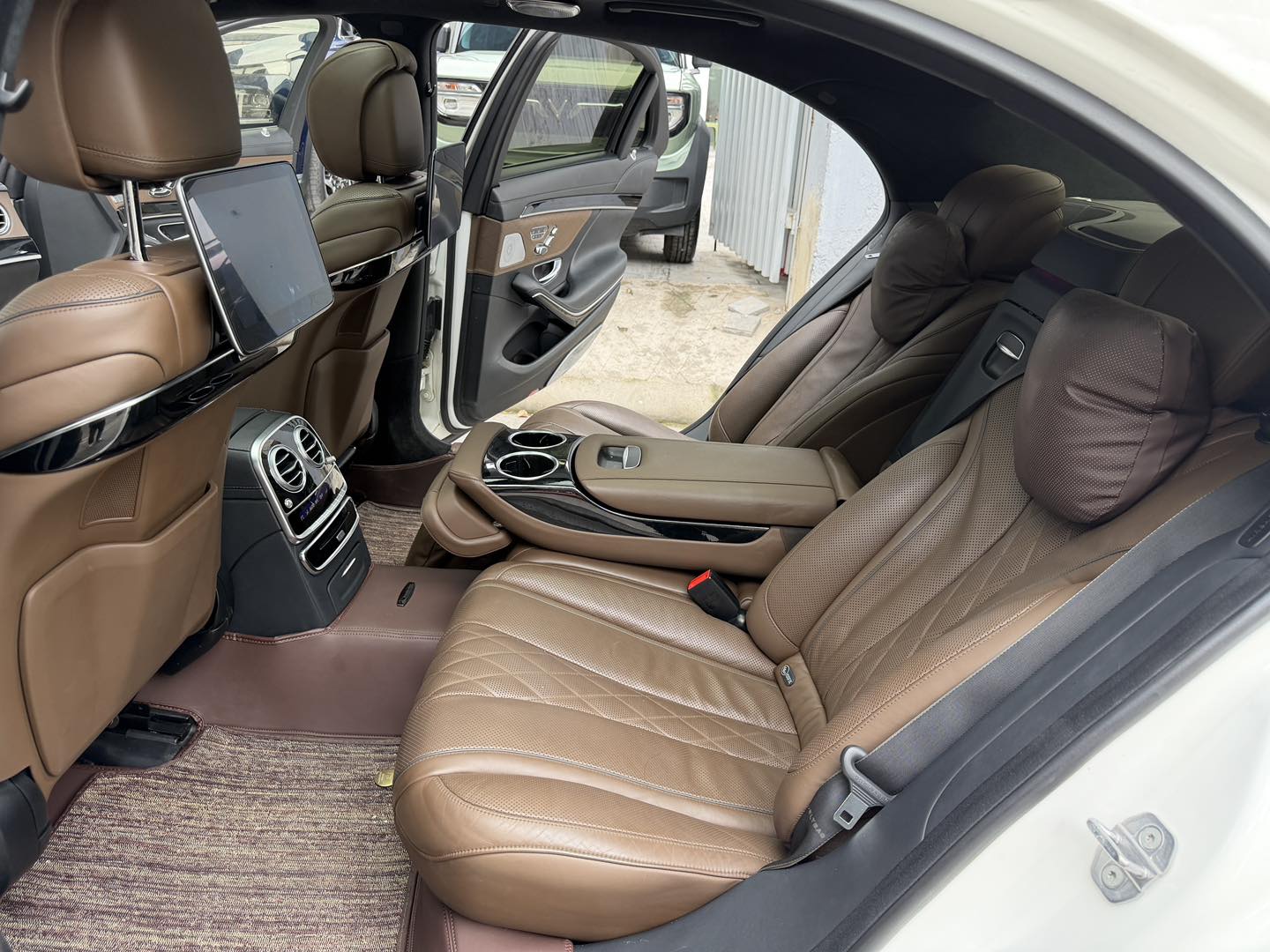 6470357291221605864543989671542793402802846196n