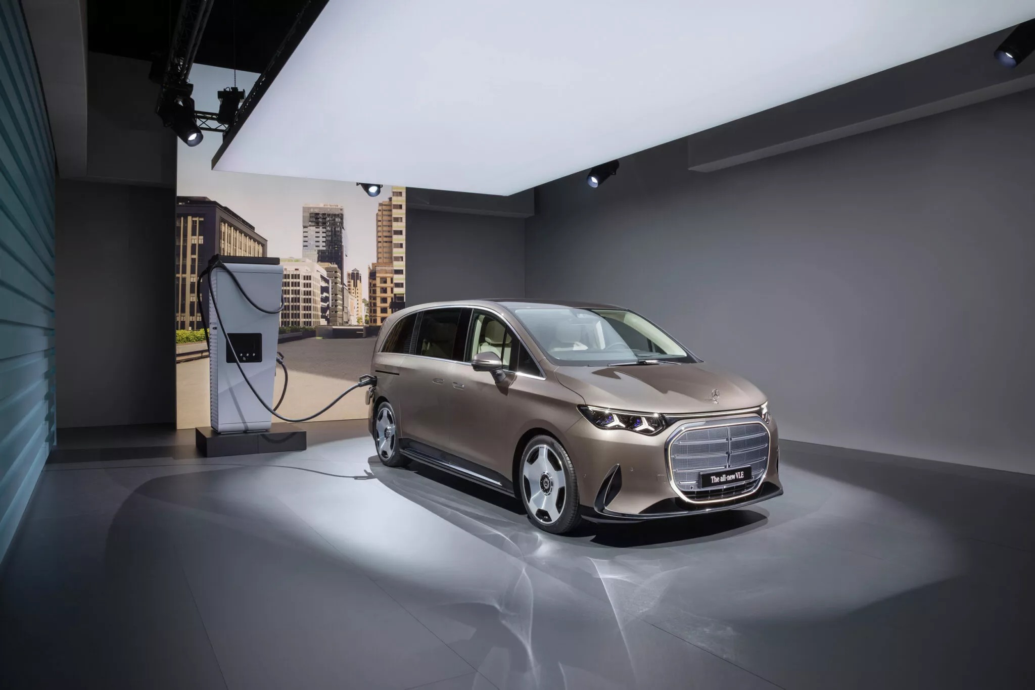 2027 mercedes vle 310 15 2048x13