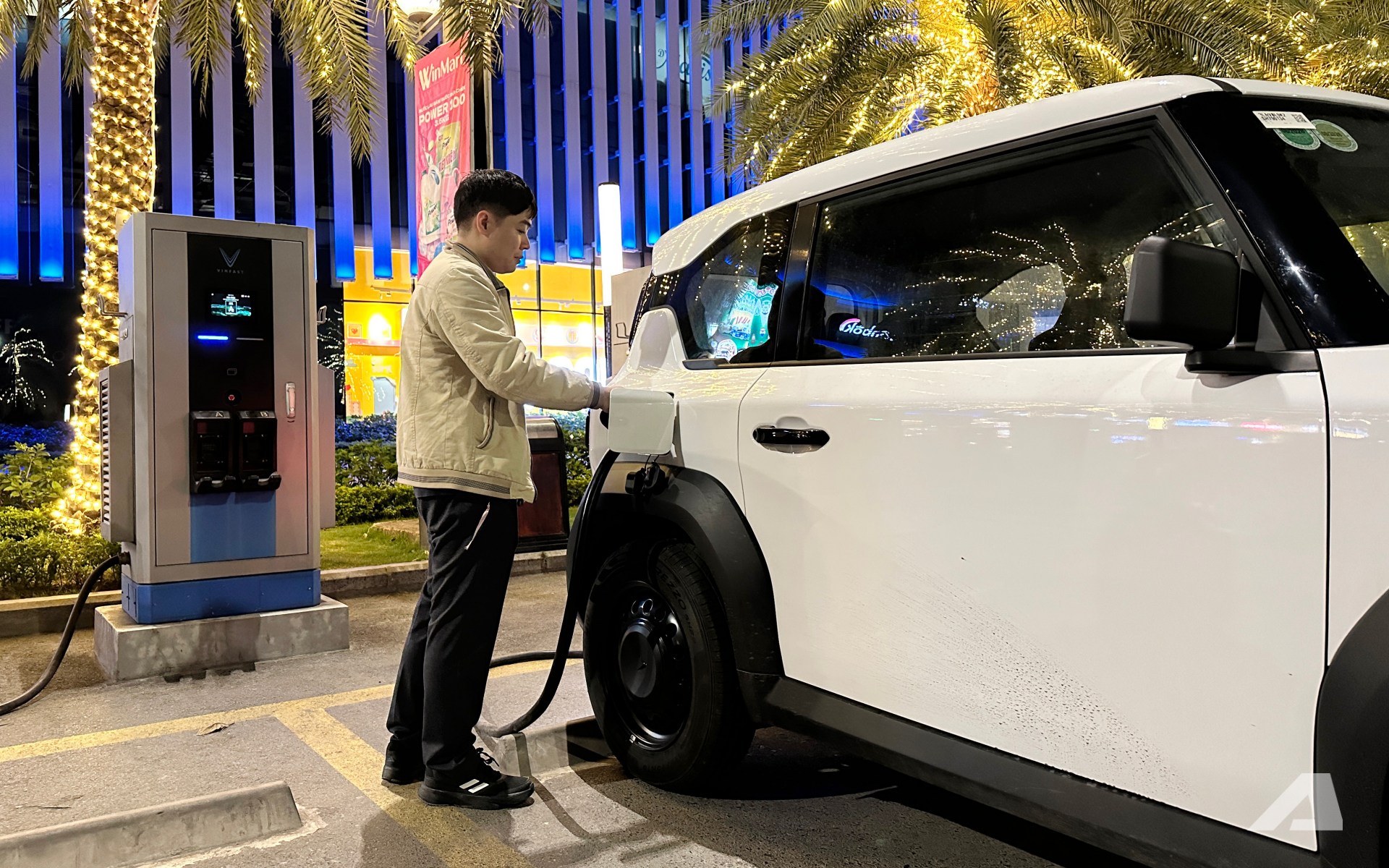 chu xe vinfast vf3 img2023