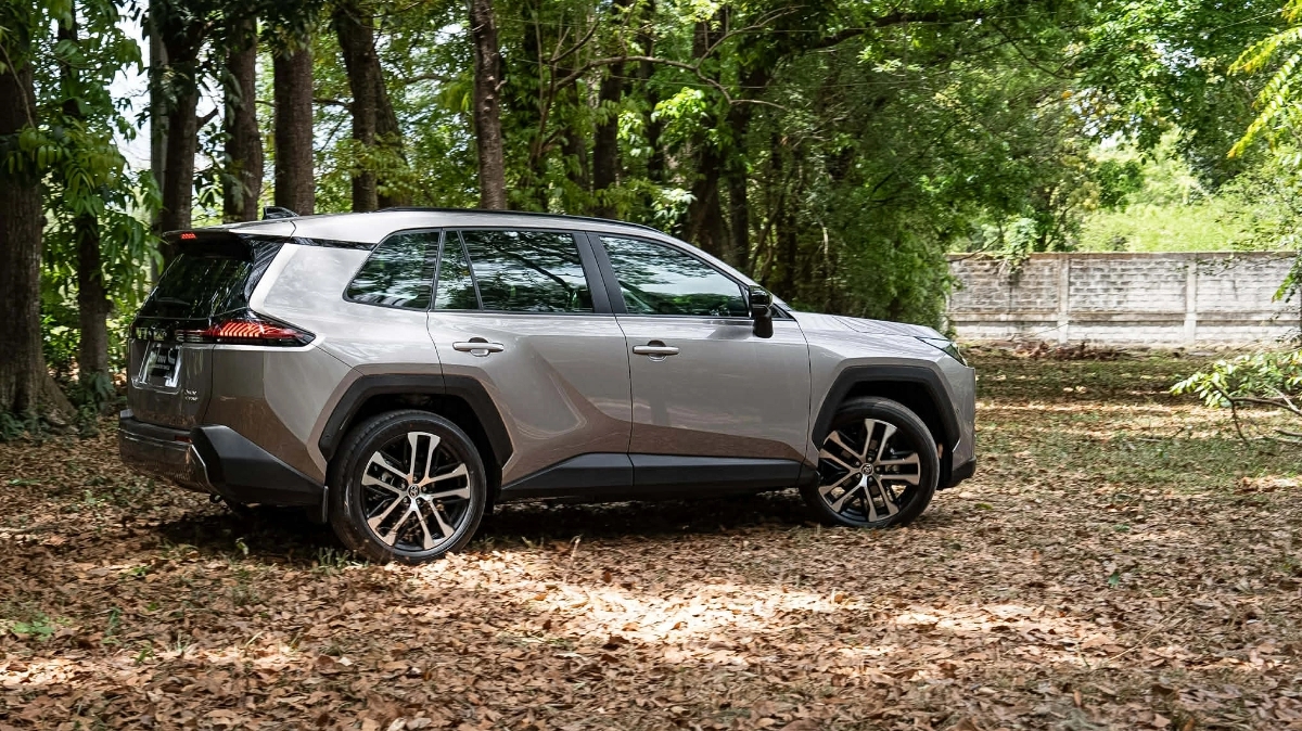 toyota rav4 2026 philippines 18