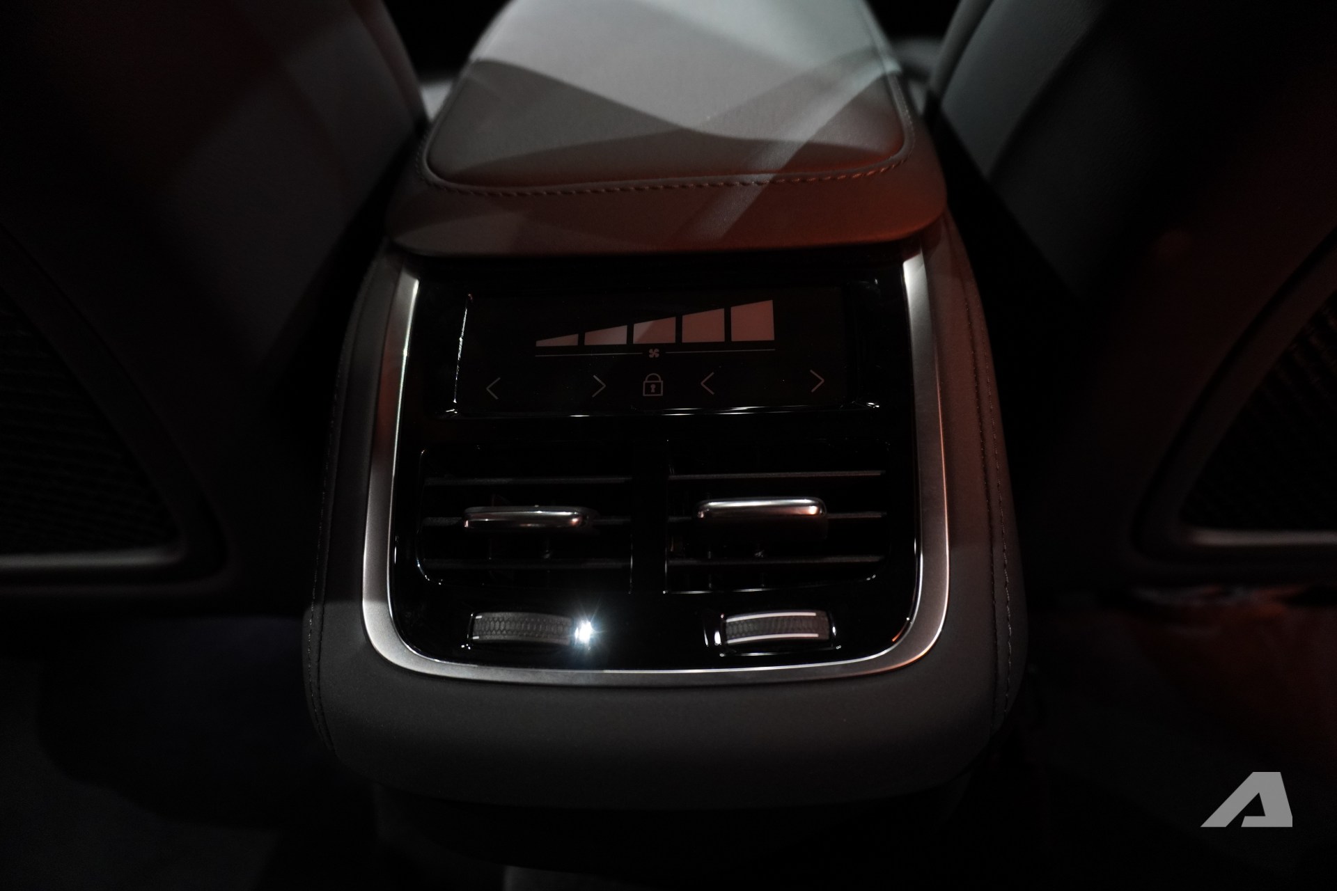 volvo xc90 2026 vpt01921