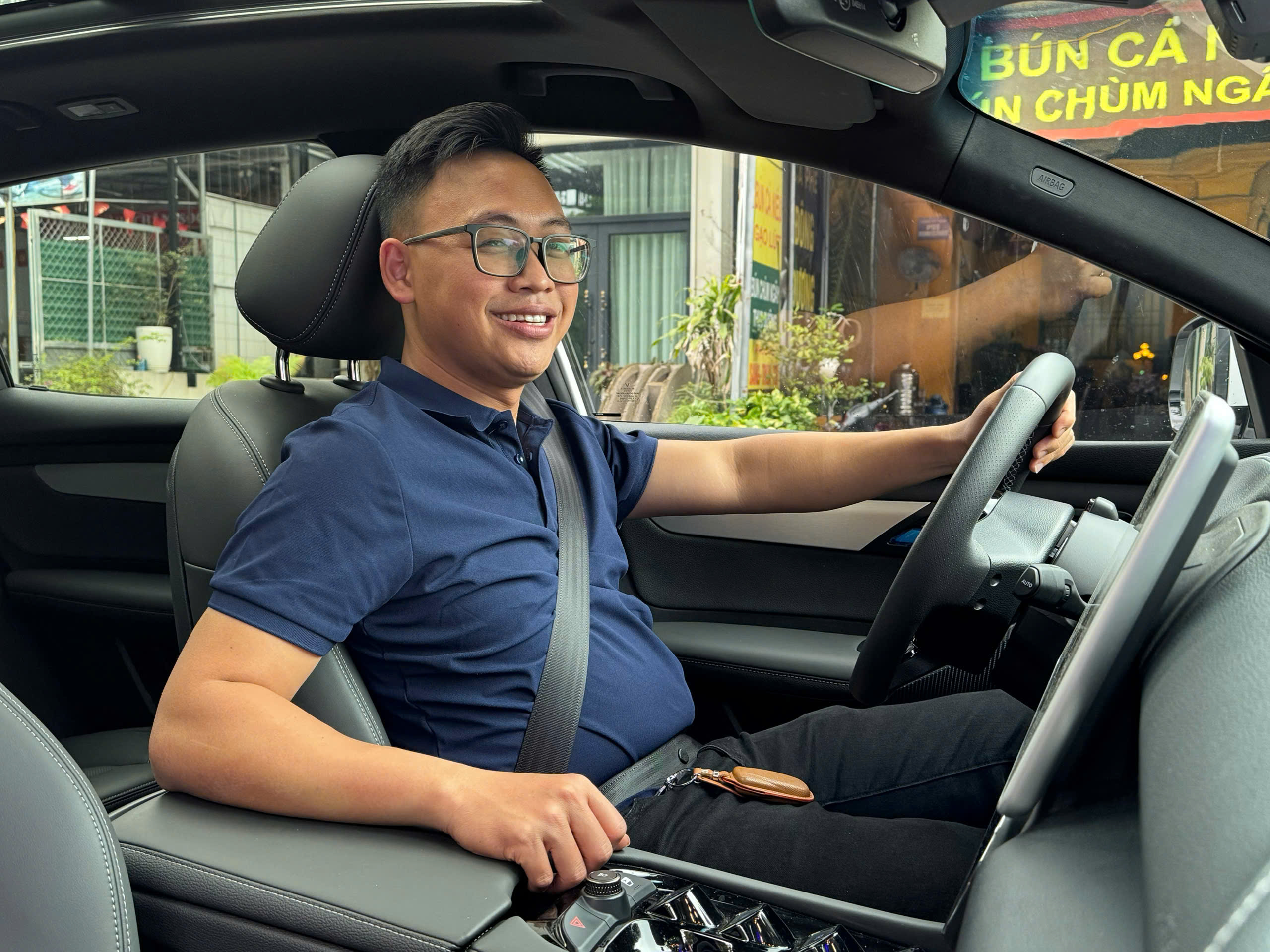 chu xe vinfast vf 8 plus nguyen van hai v 5