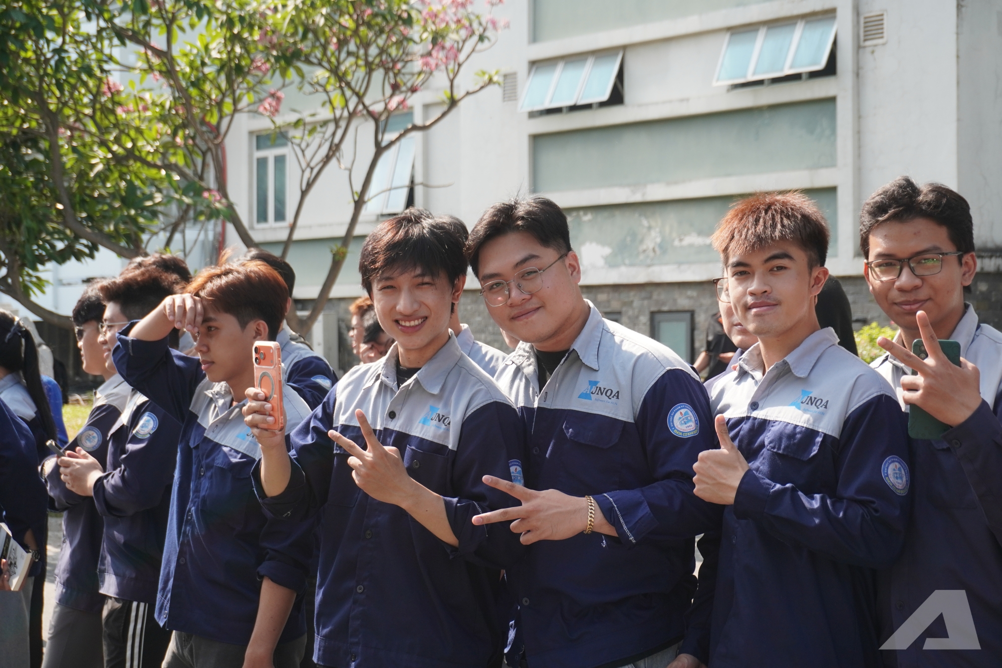 hanh trinh tu trai tim ngay 1 nguoi dan hieu ky 111