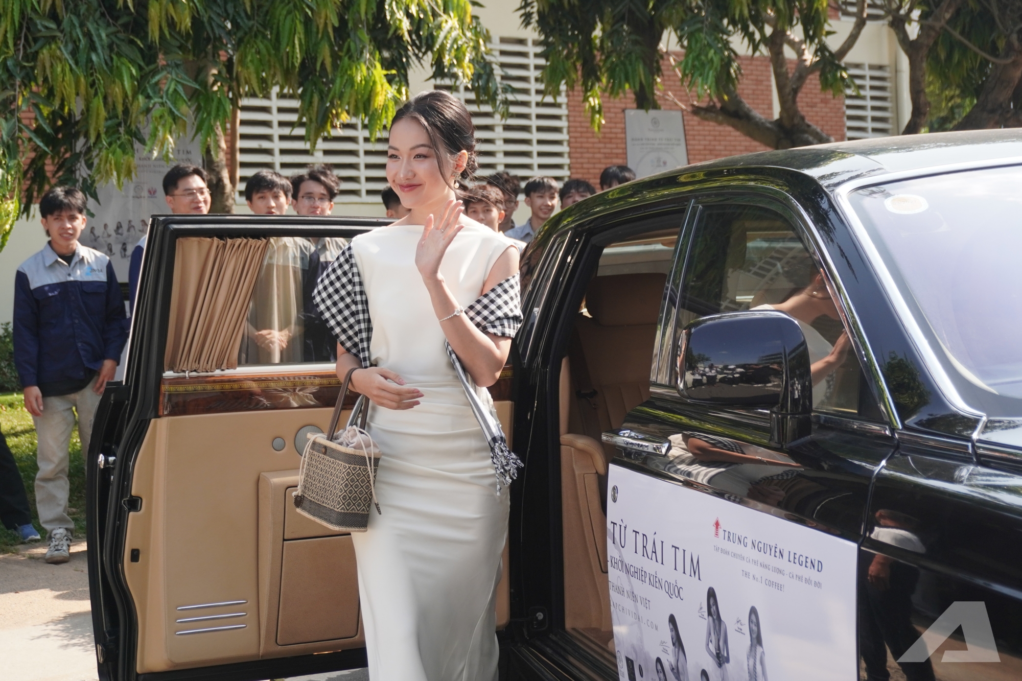 hanh trinh tu trai tim ngay 1 nguoi dan hieu ky 131