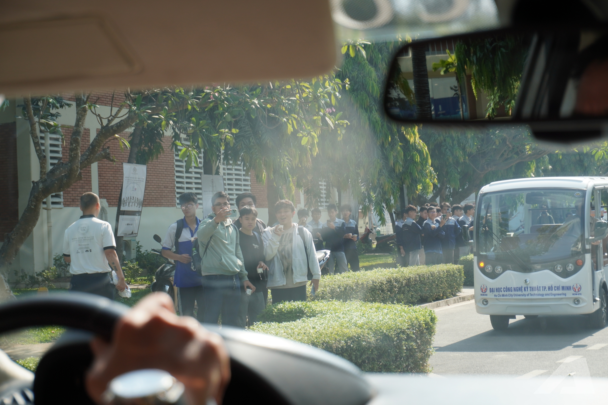 hanh trinh tu trai tim ngay 1 nguoi dan hieu ky 21