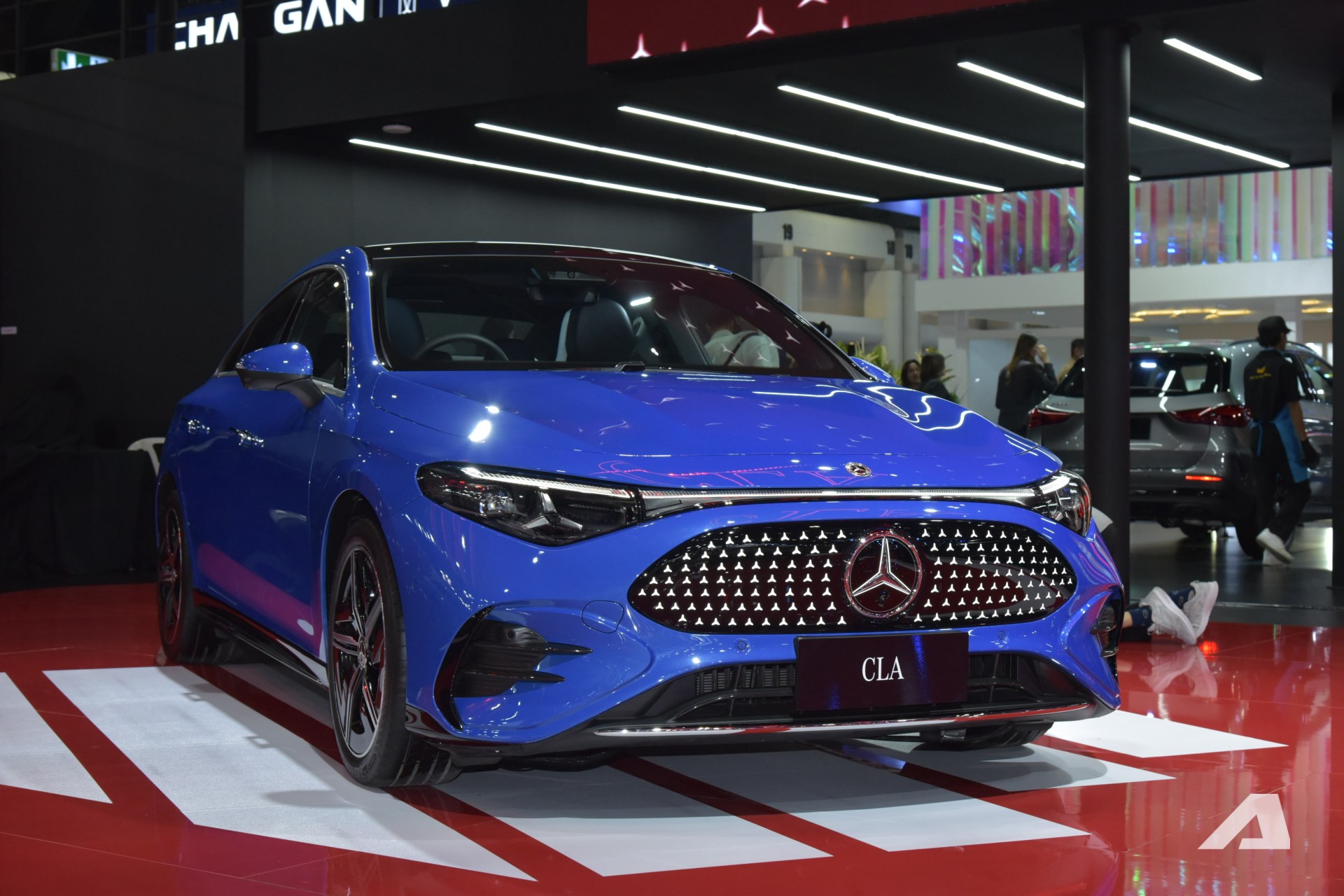 mercedes cla ev viet nam nlh2207