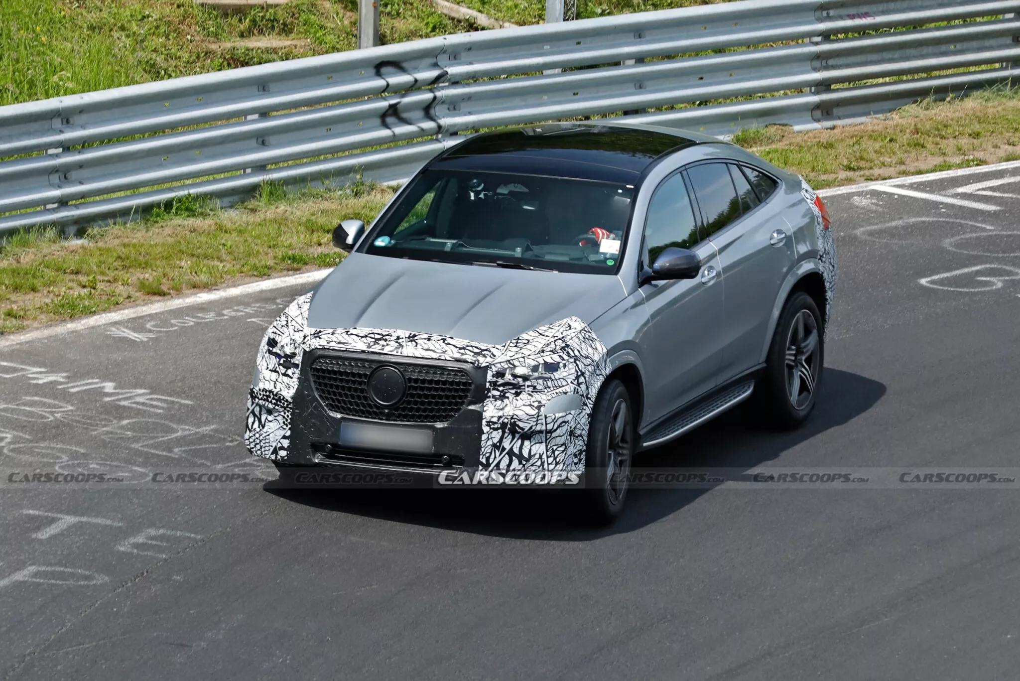 mercedess gle spy shots 00006 2048x1367