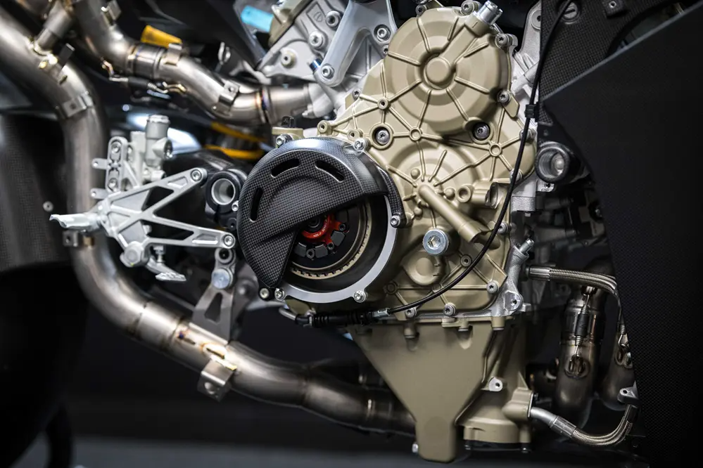 ducati superleggera v4 centenario 8