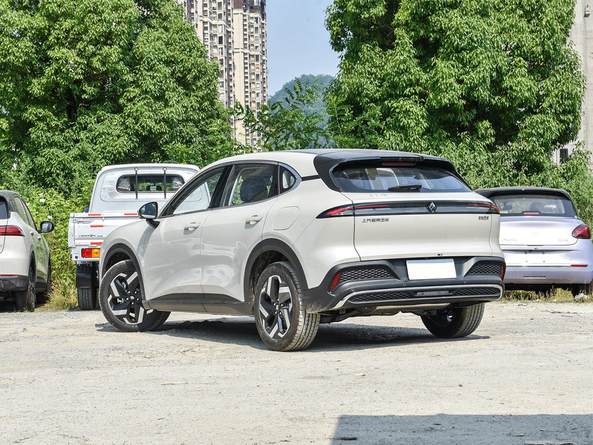 wuling baojun yunhai viet nam 3