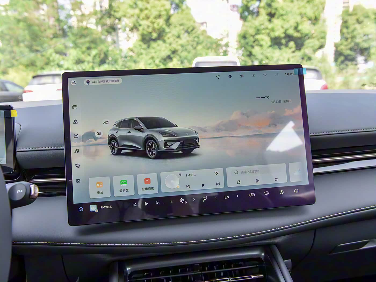 wuling baojun yunhai viet nam 9