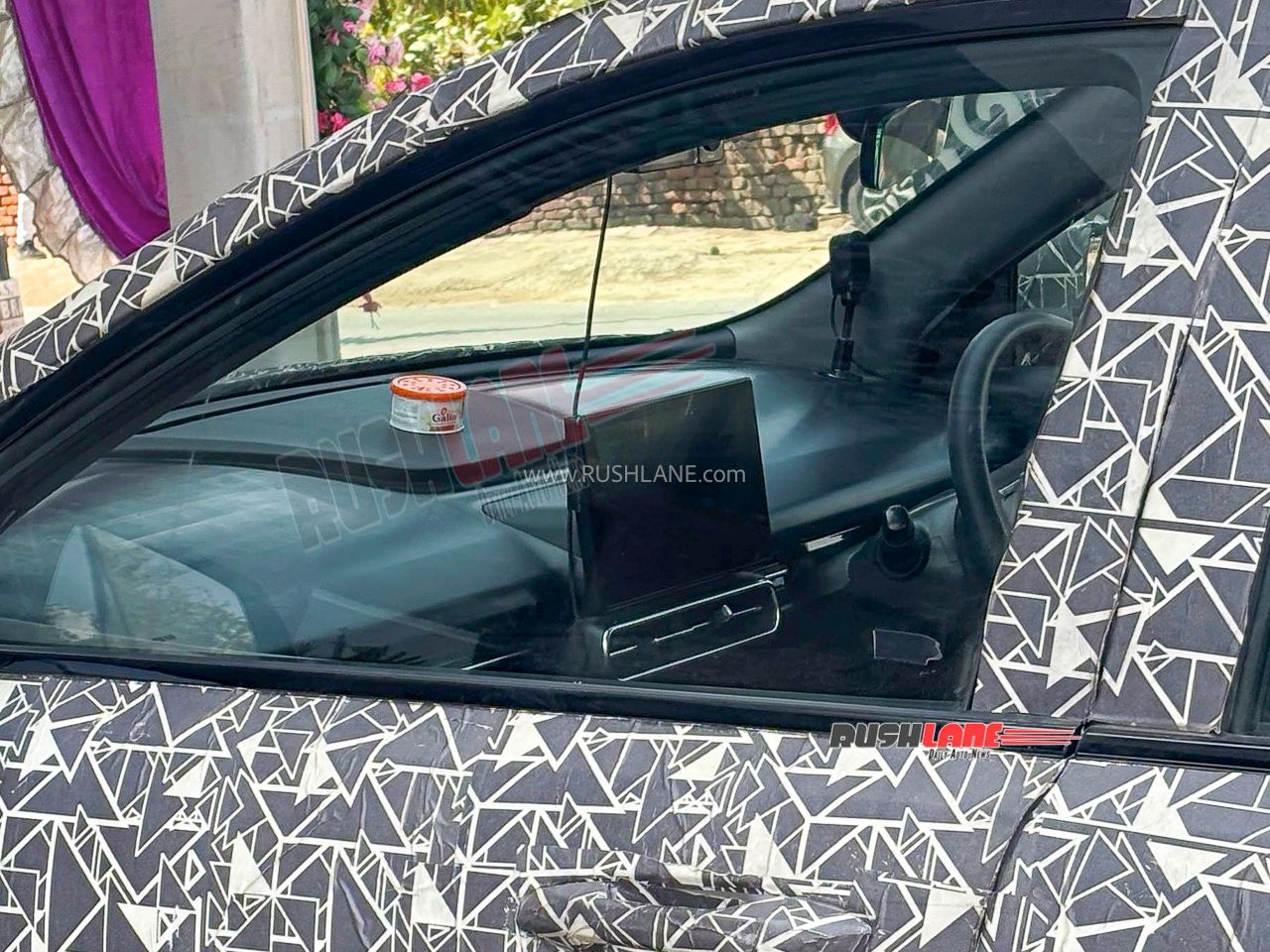 vinfast limo green mpv launch nears spied interiors 10