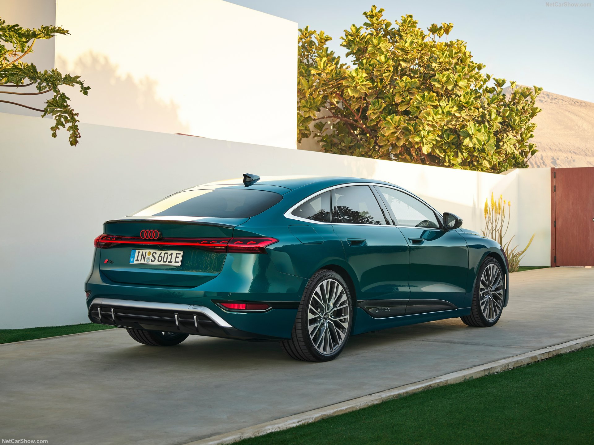 audi s6sportbacke tron 2025 hd cc52994d1c372ececef1bac6debaa106abb5cab1c