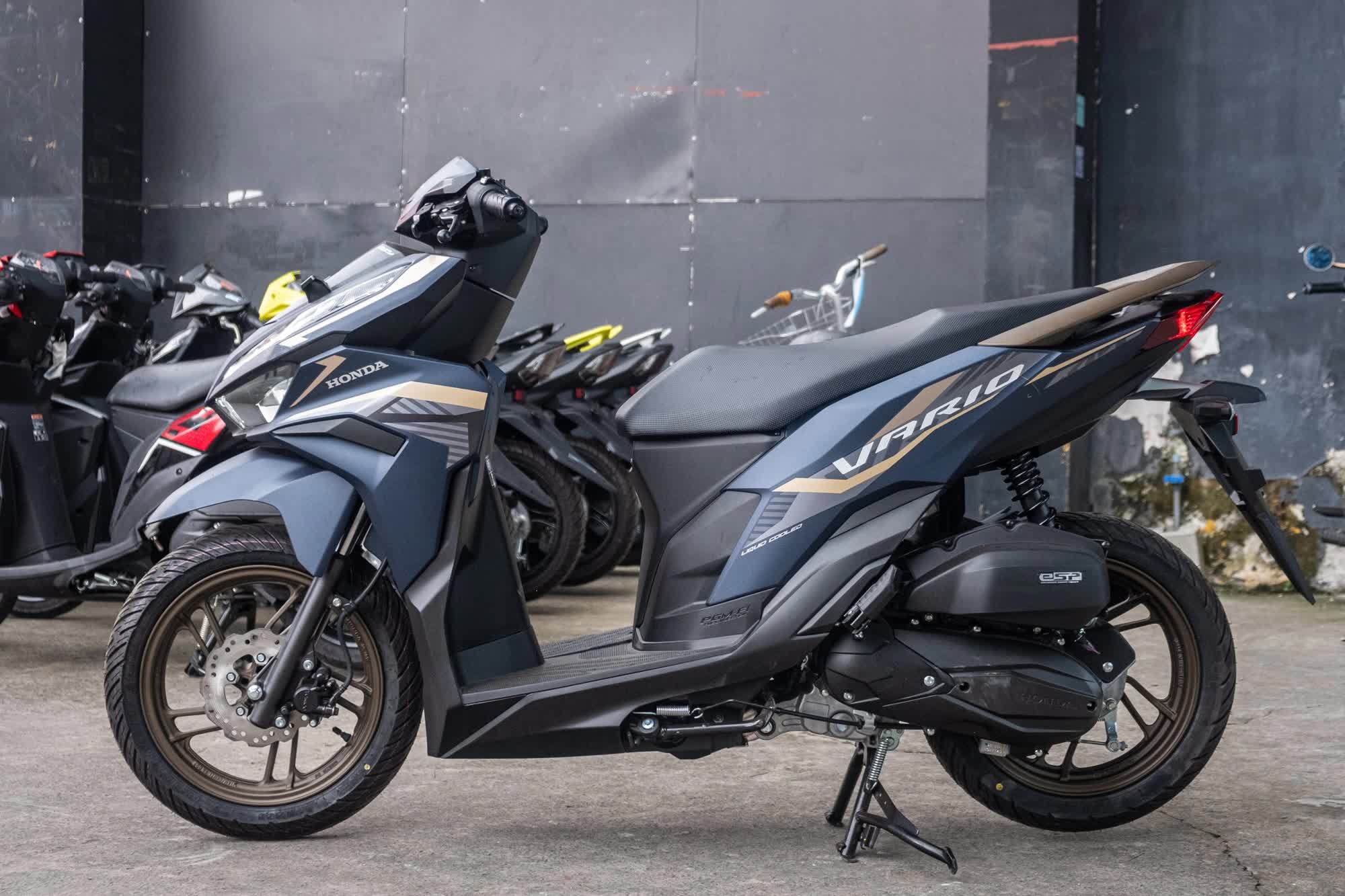 honda vario 4 1669445638339640510739 1669454600198 16694546032761657951591