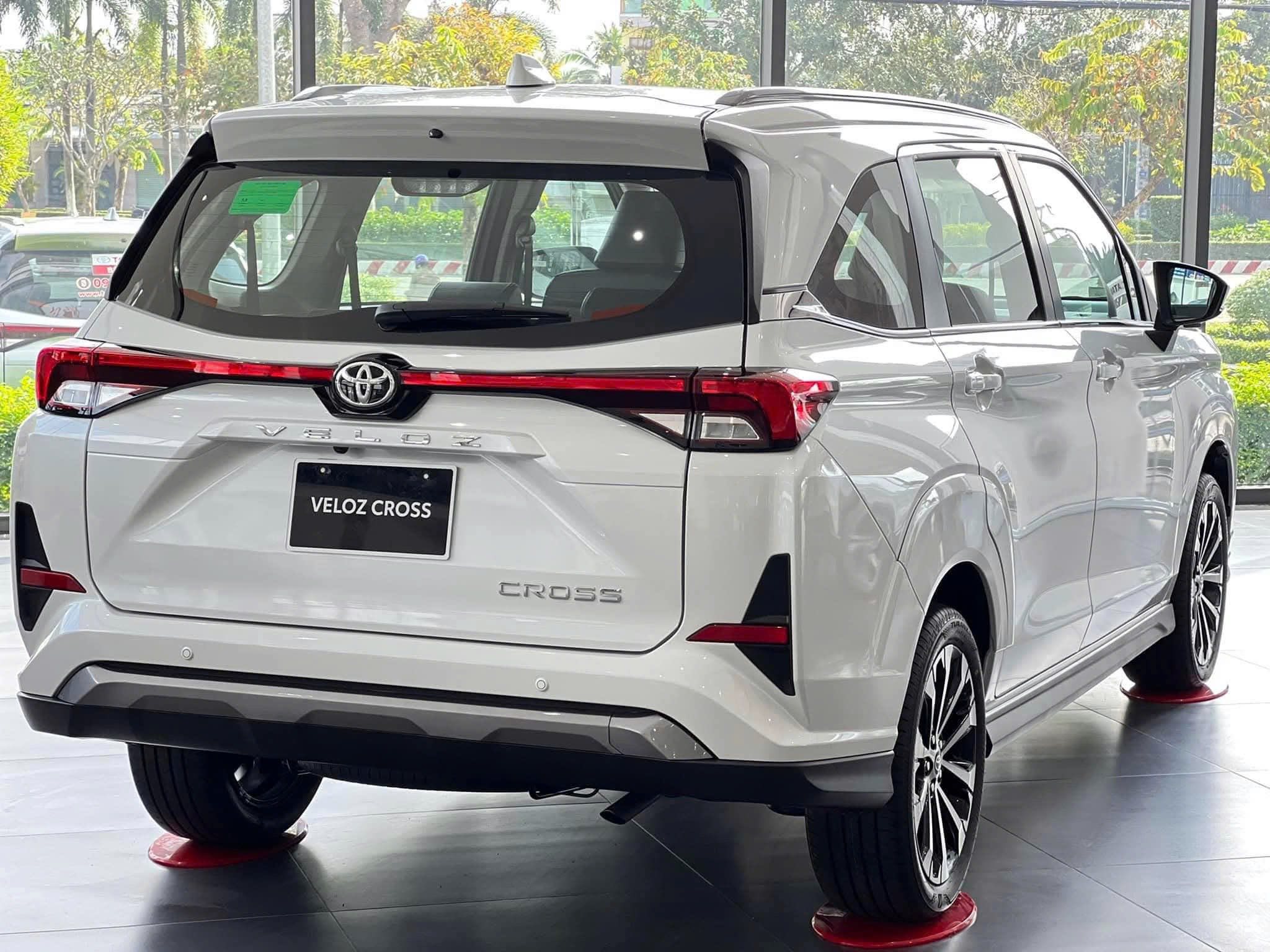 toyota veloz cross 2