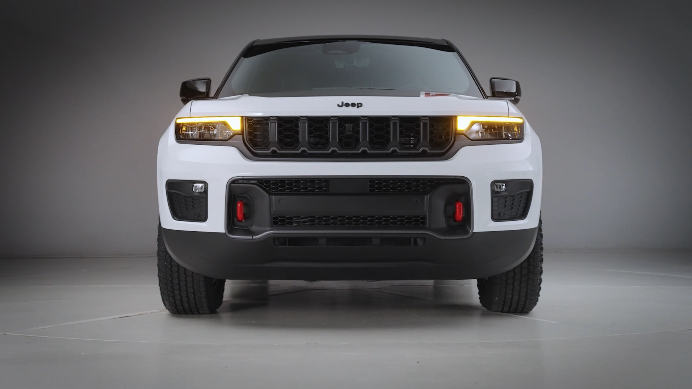 2027 jeep grand cherokee trailhawk off road trim level coming later this year11