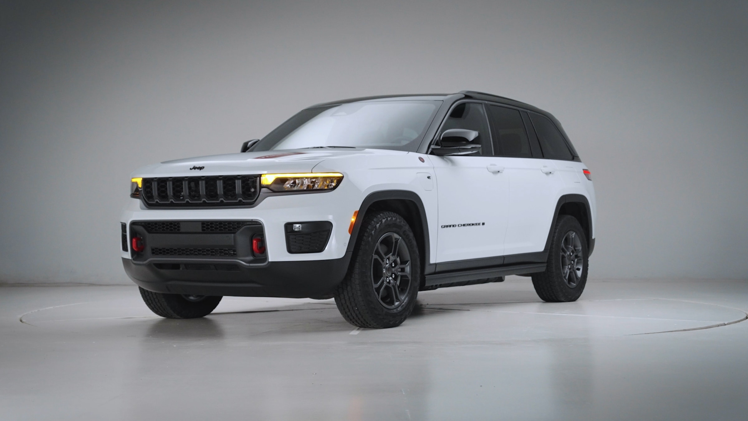 2027 jeep grand cherokee trailhawk off road trim level coming later this year9