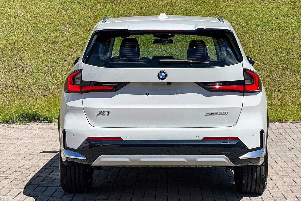 bmw x1 2026 9