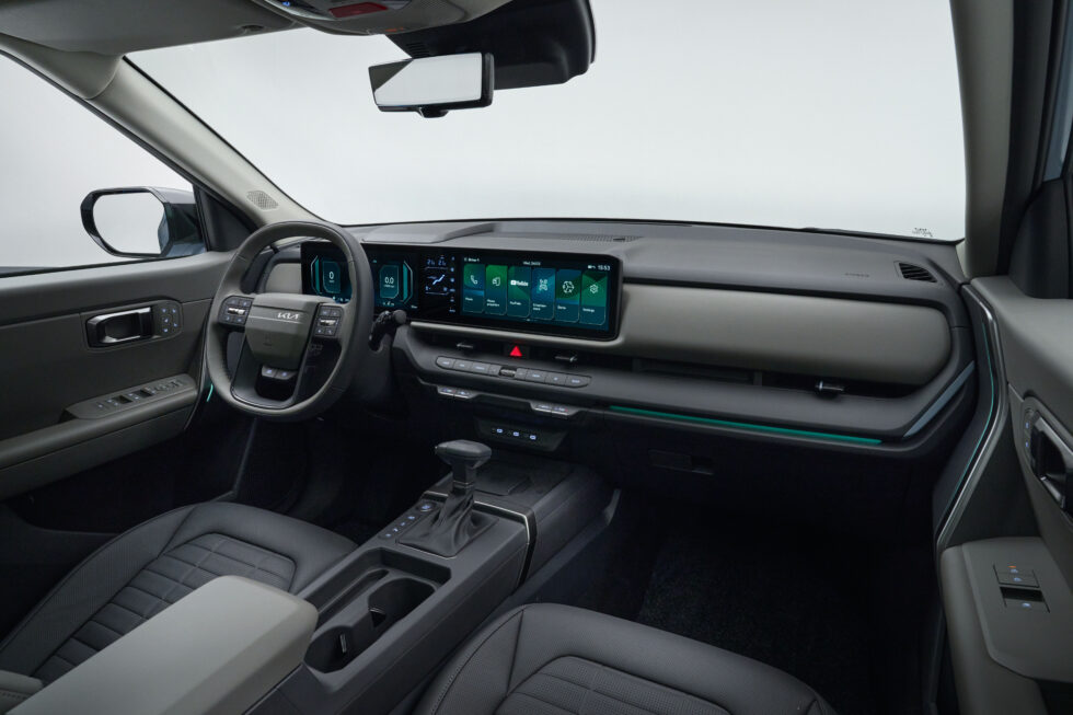 original 31254 all new kia seltos ice baseline eu pale grey 11 980x653