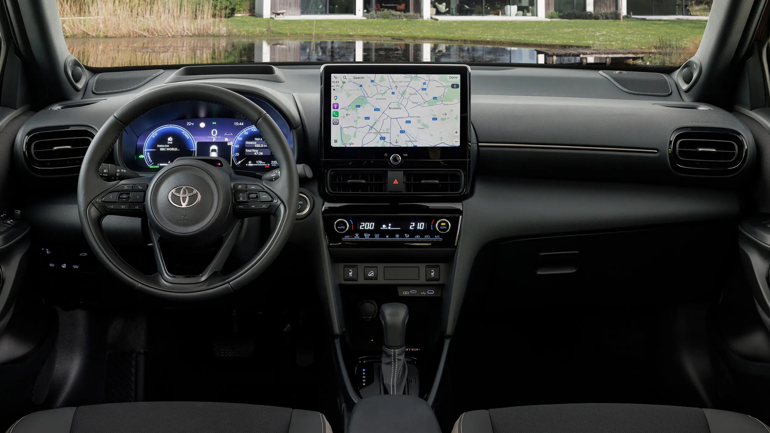 toyota yaris cross 2026 4