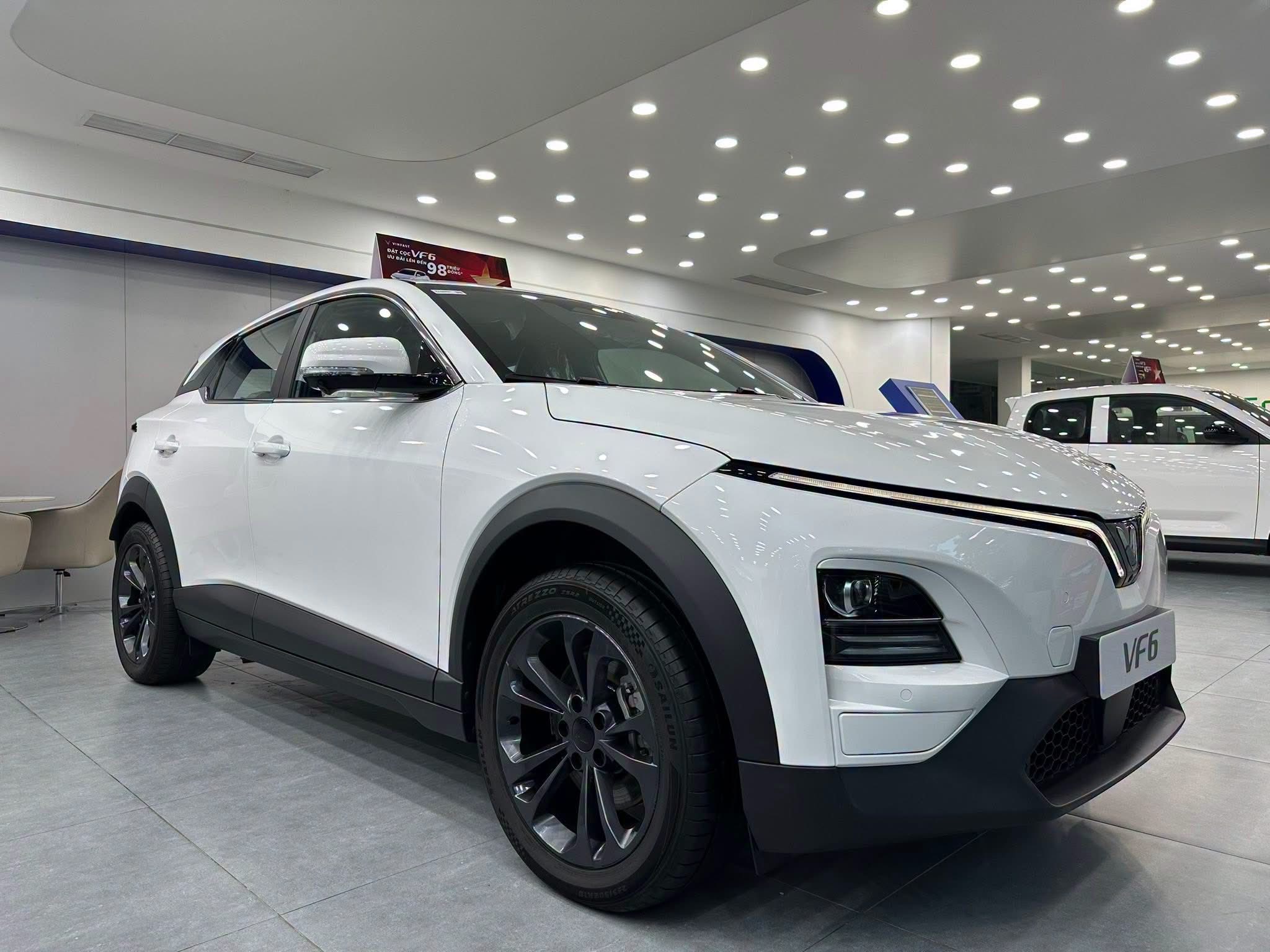 6770925001222092744445710317663070679216422214n