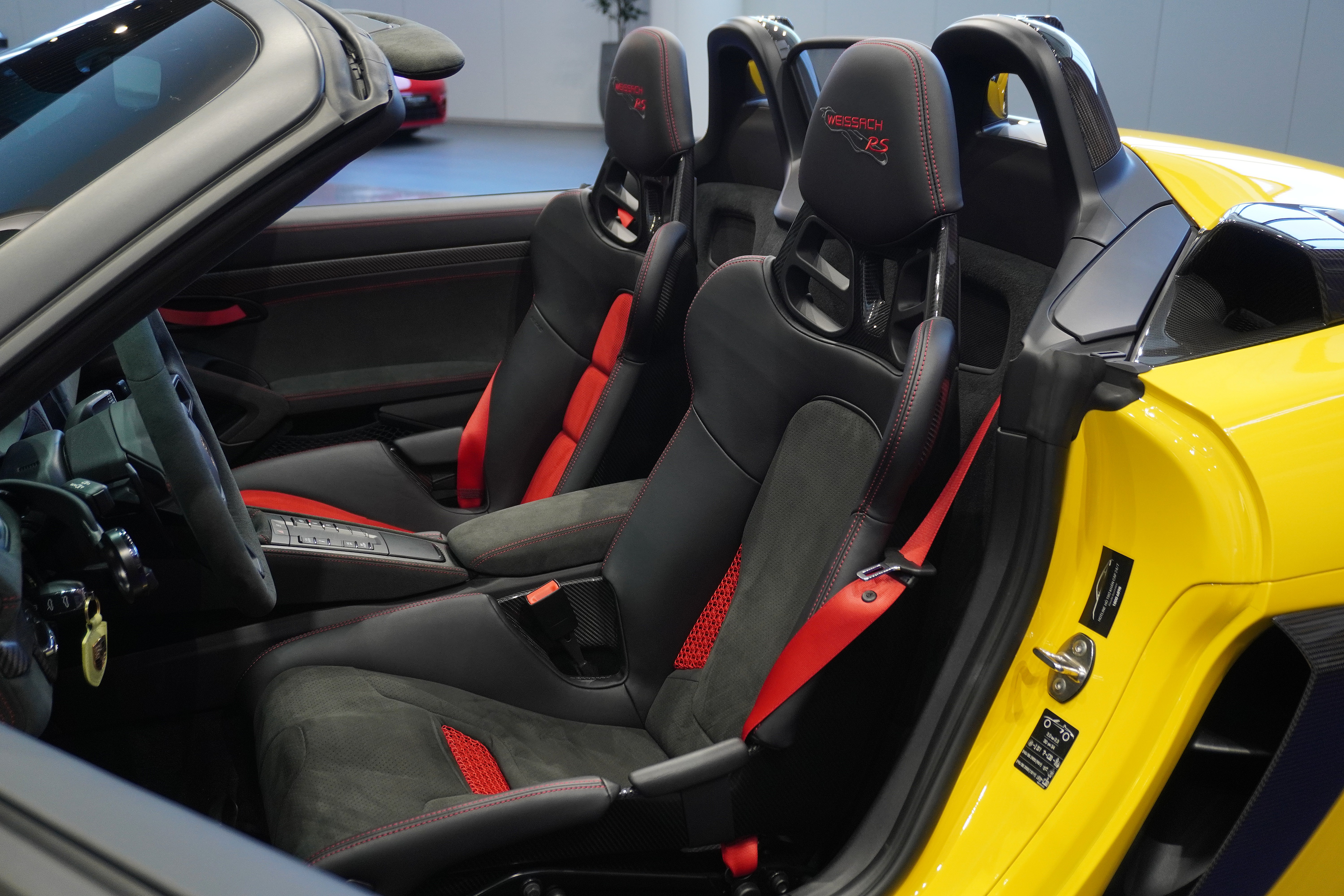 porsche 718 spyder rs11