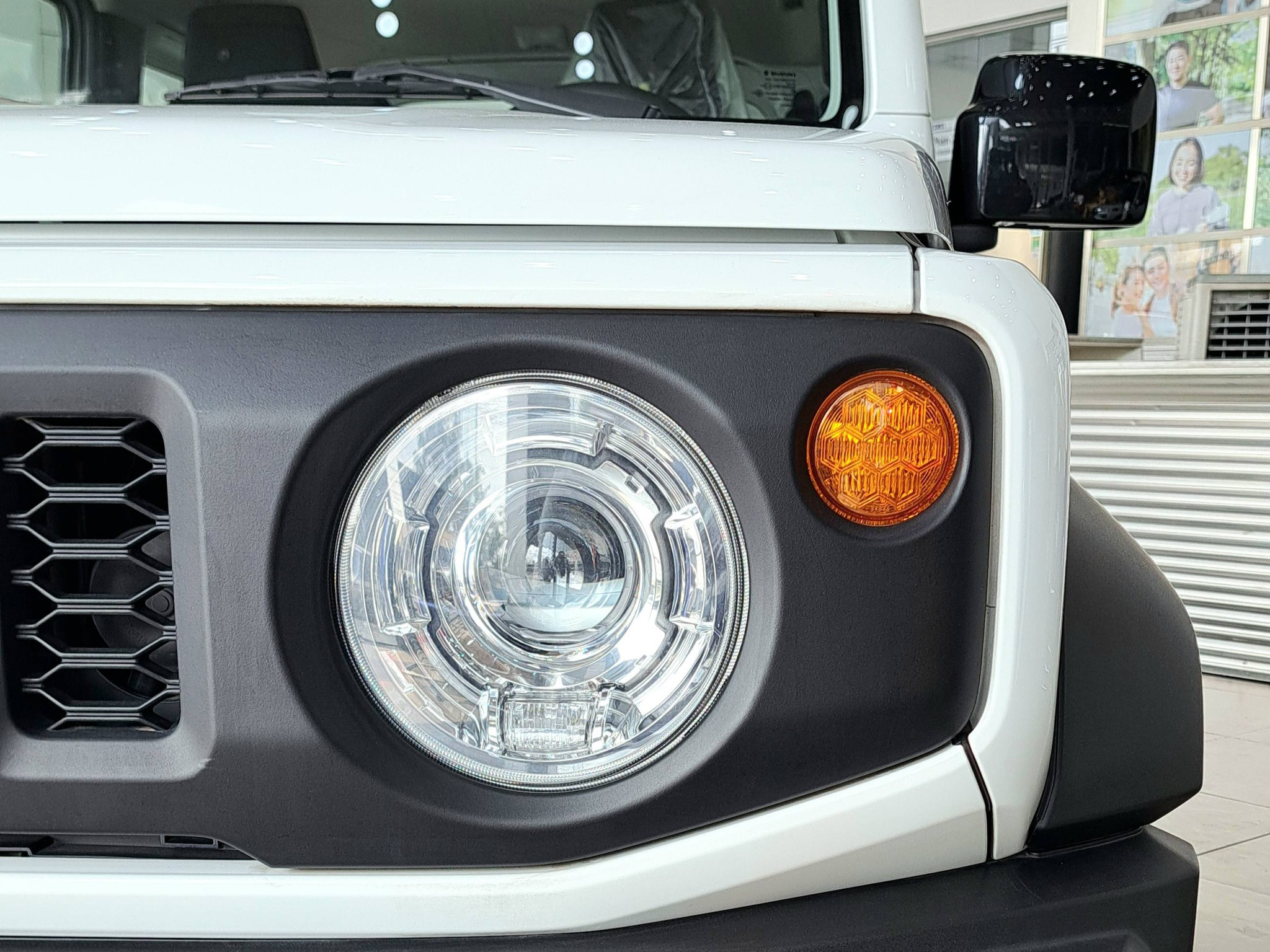 suzuki jimny giam gia 10