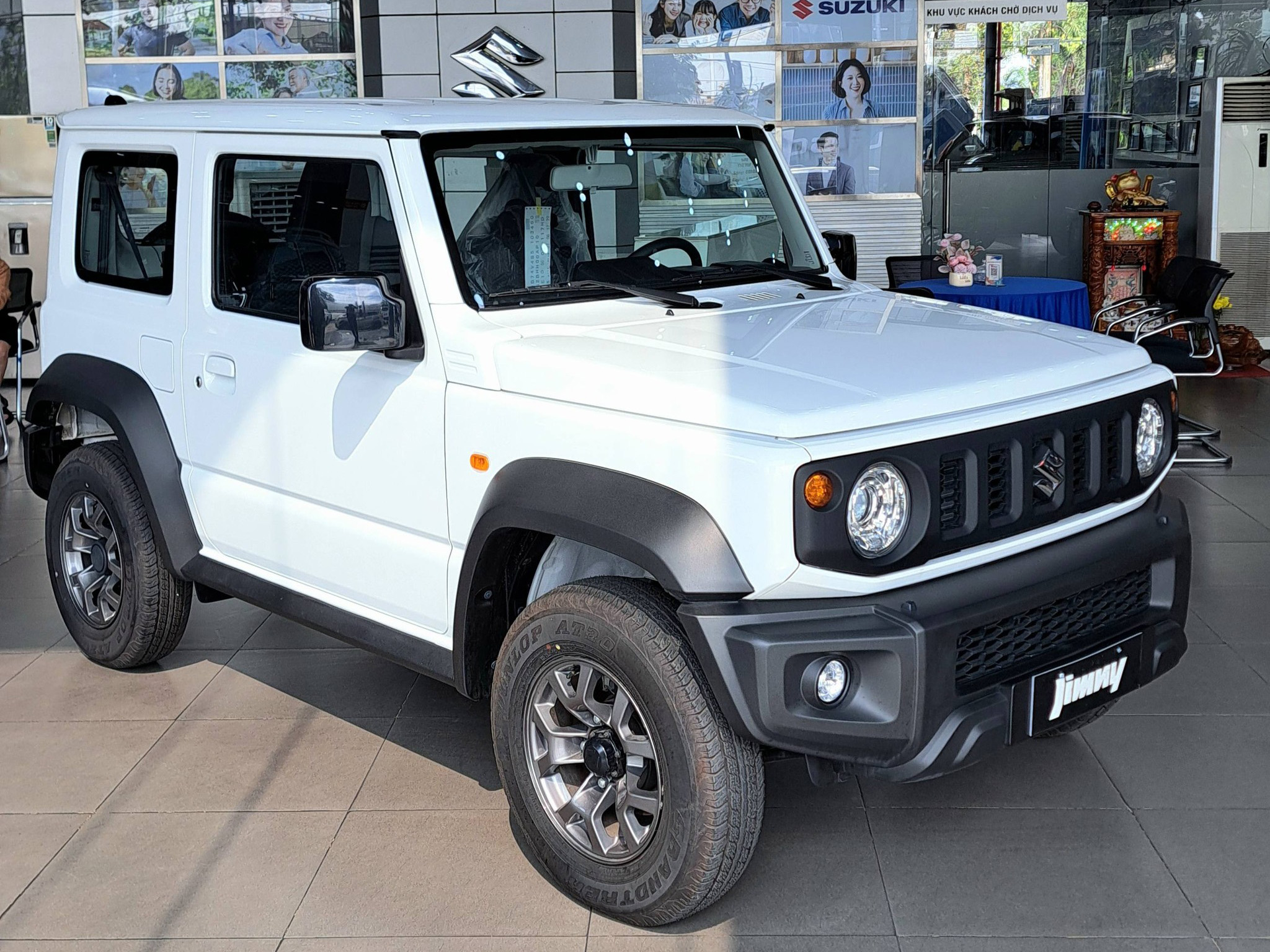 suzuki jimny giam gia 6