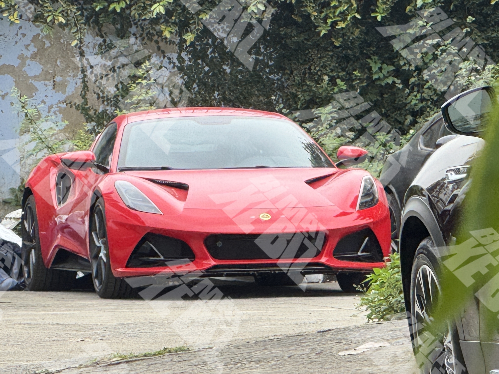 lotus emira 1