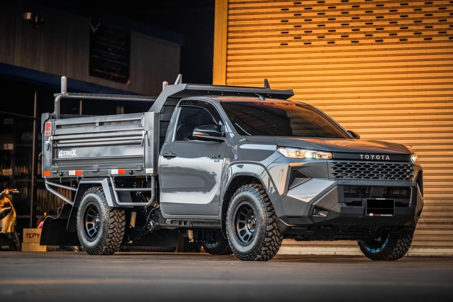 toyota hilux do xe ben 1