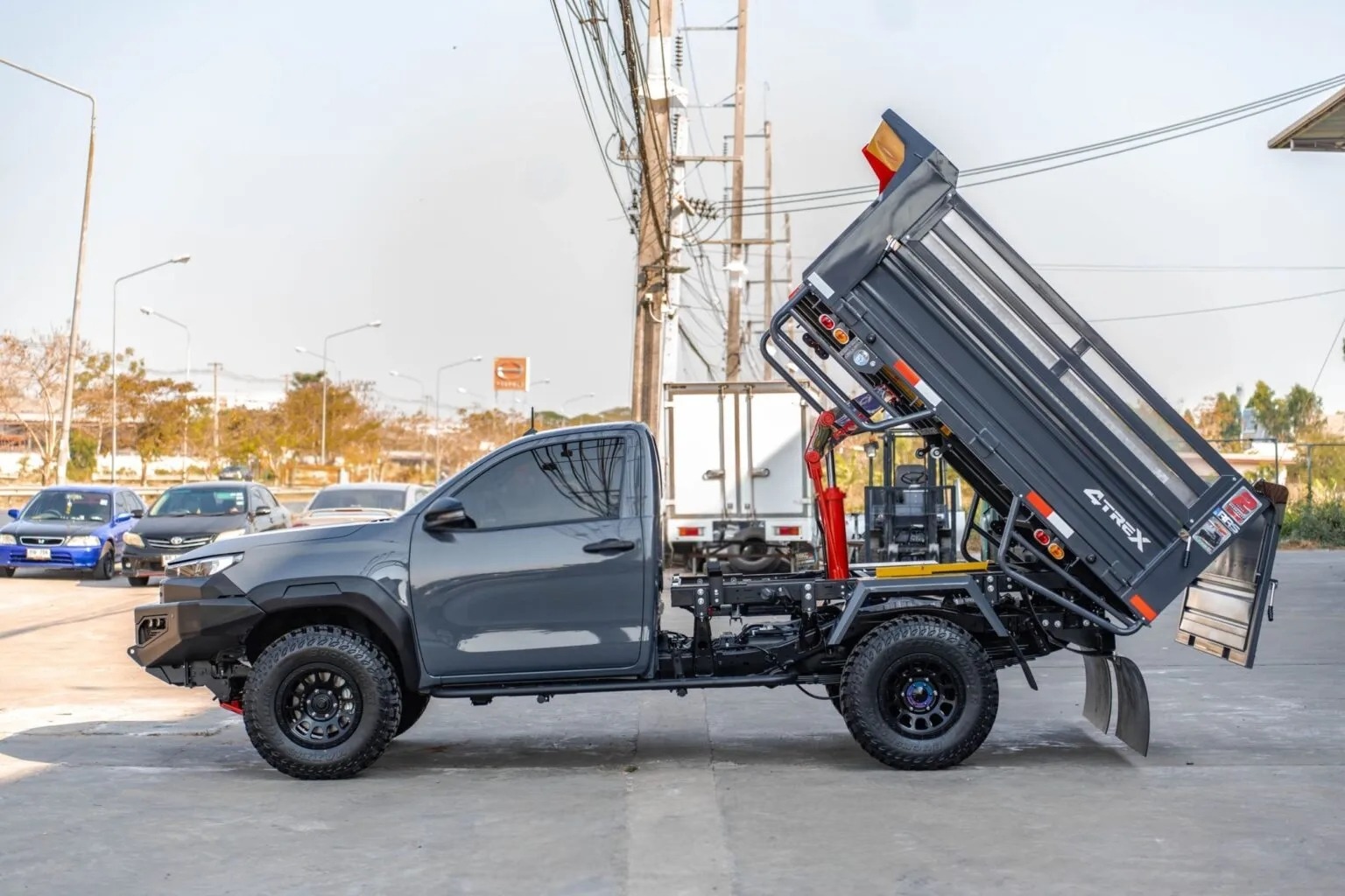 toyota hilux do xe ben 22