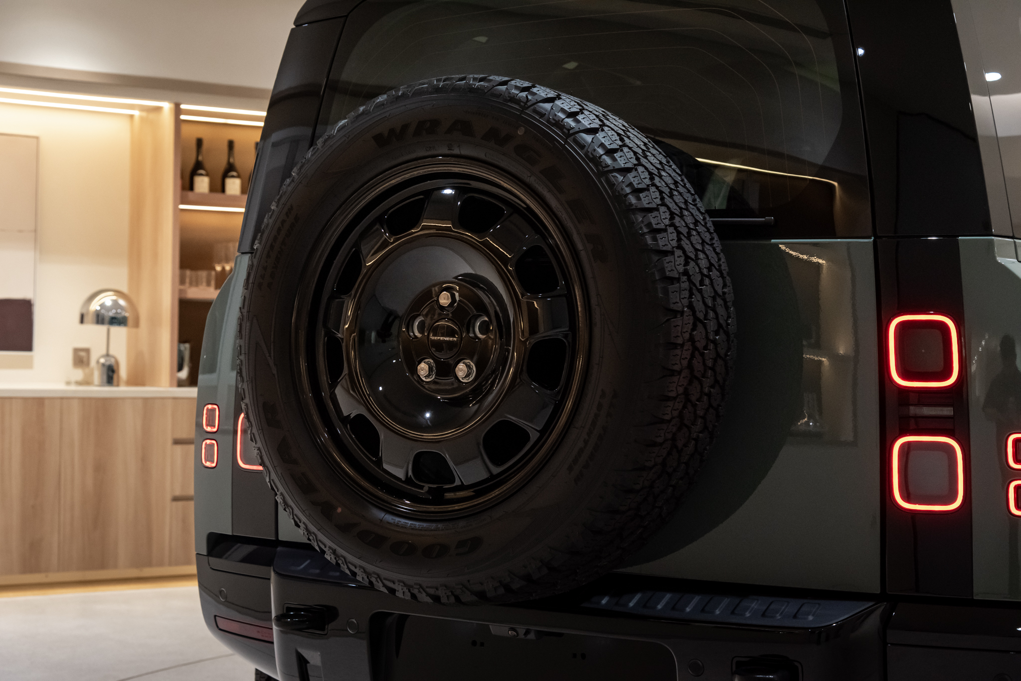 land rover defender trophy edition5323