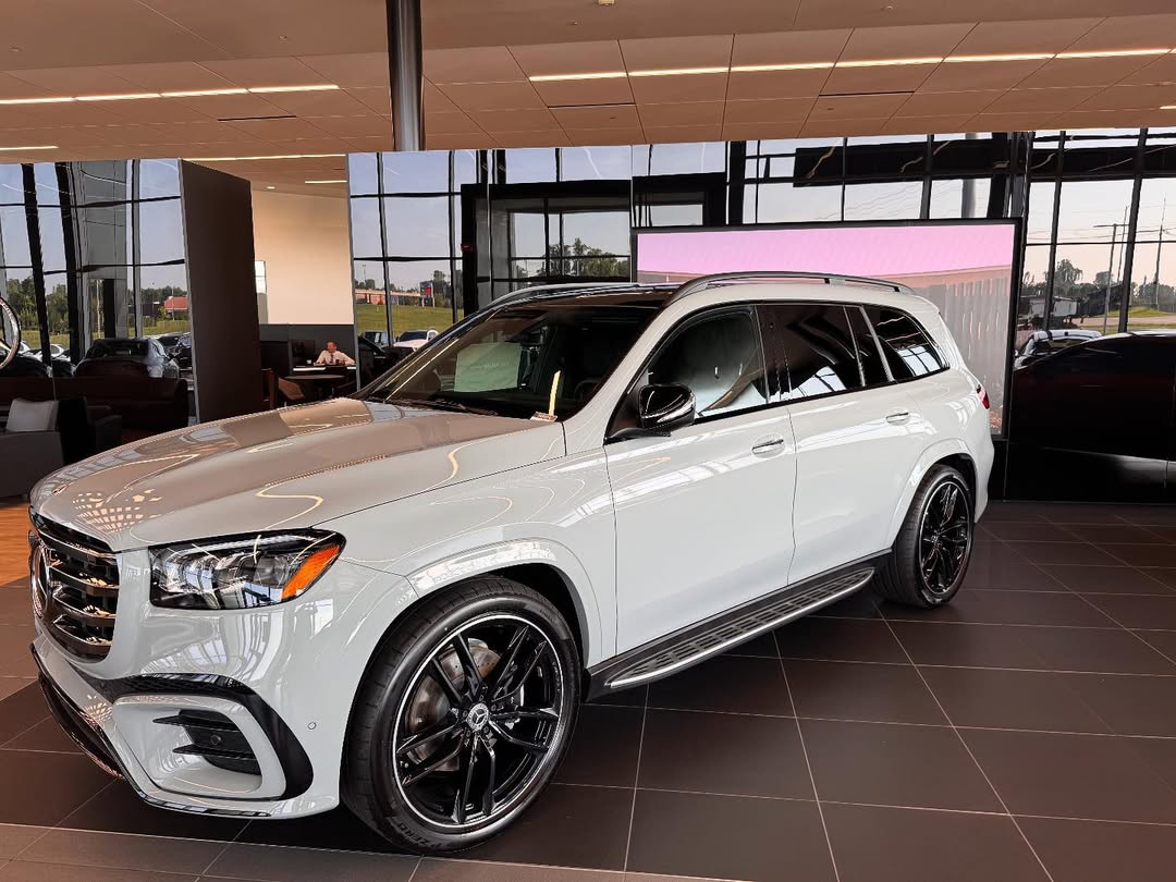new 2025 mercedes benz gls450 in manufaktur alpine grey over black nappa leather with 23 black 5