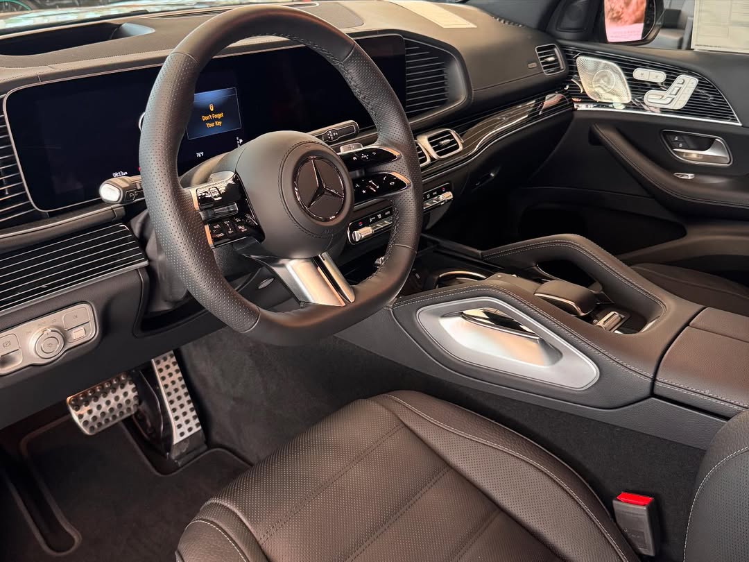 new 2025 mercedes benz gls450 in manufaktur alpine grey over black nappa leather with 23 black 6