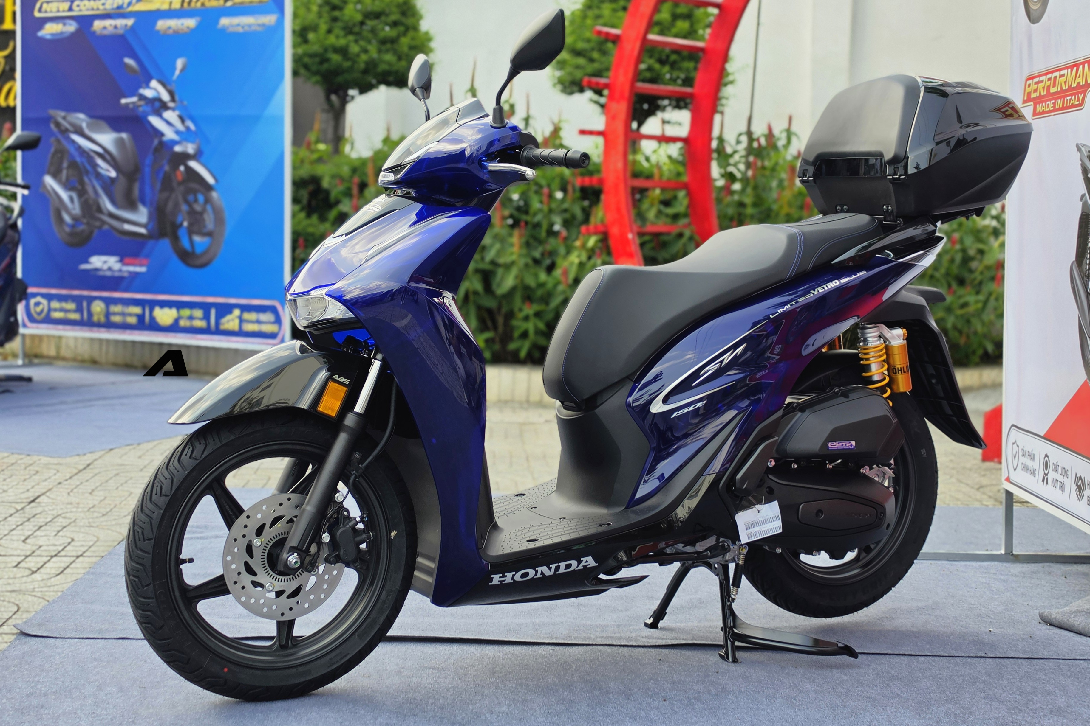 honda sh vetro blue 2