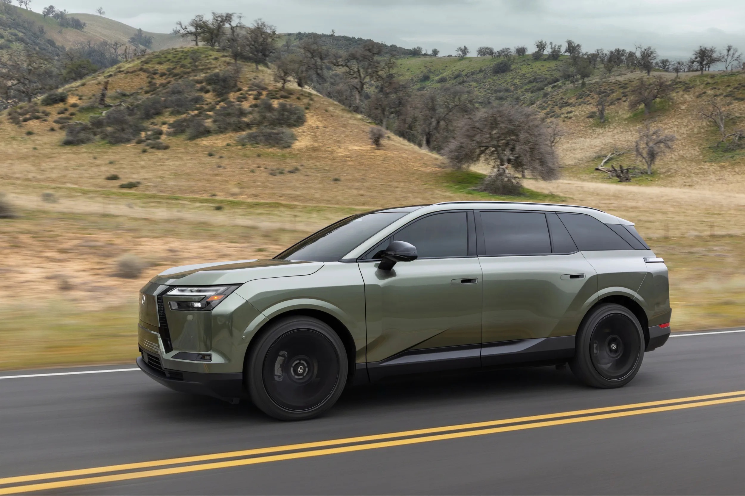 lexus tz ra mat 8