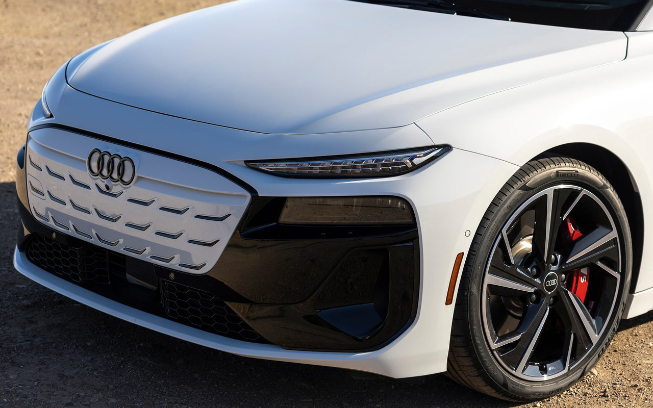 audi s6 e tron viet nam 1