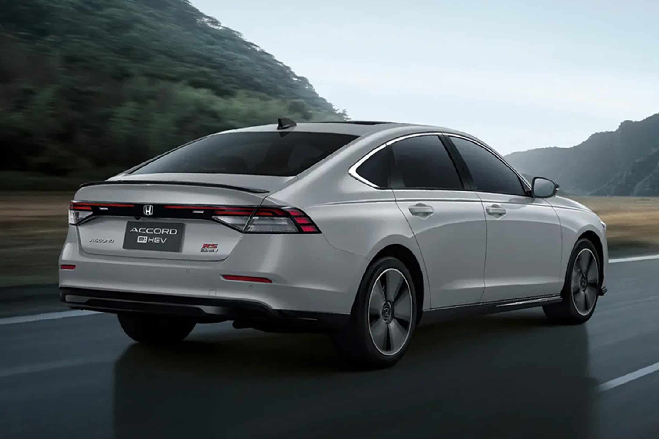 hondaaccordehevg11my2026002