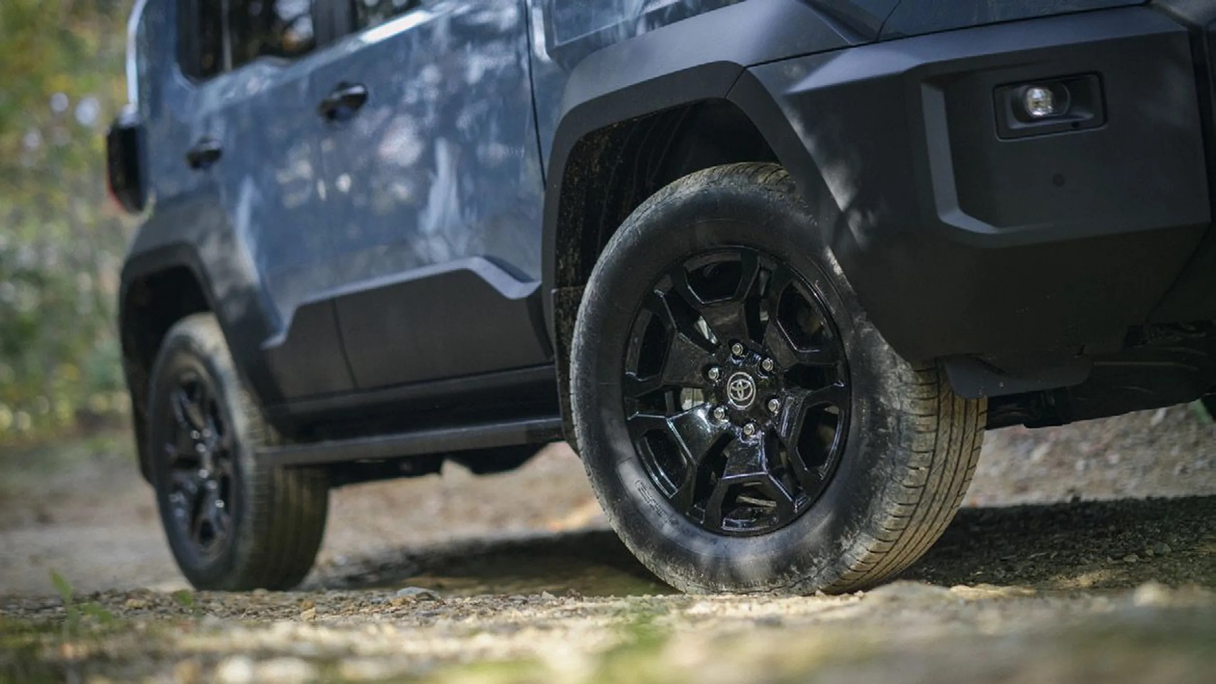 toyota land cruiser fj 2026 5