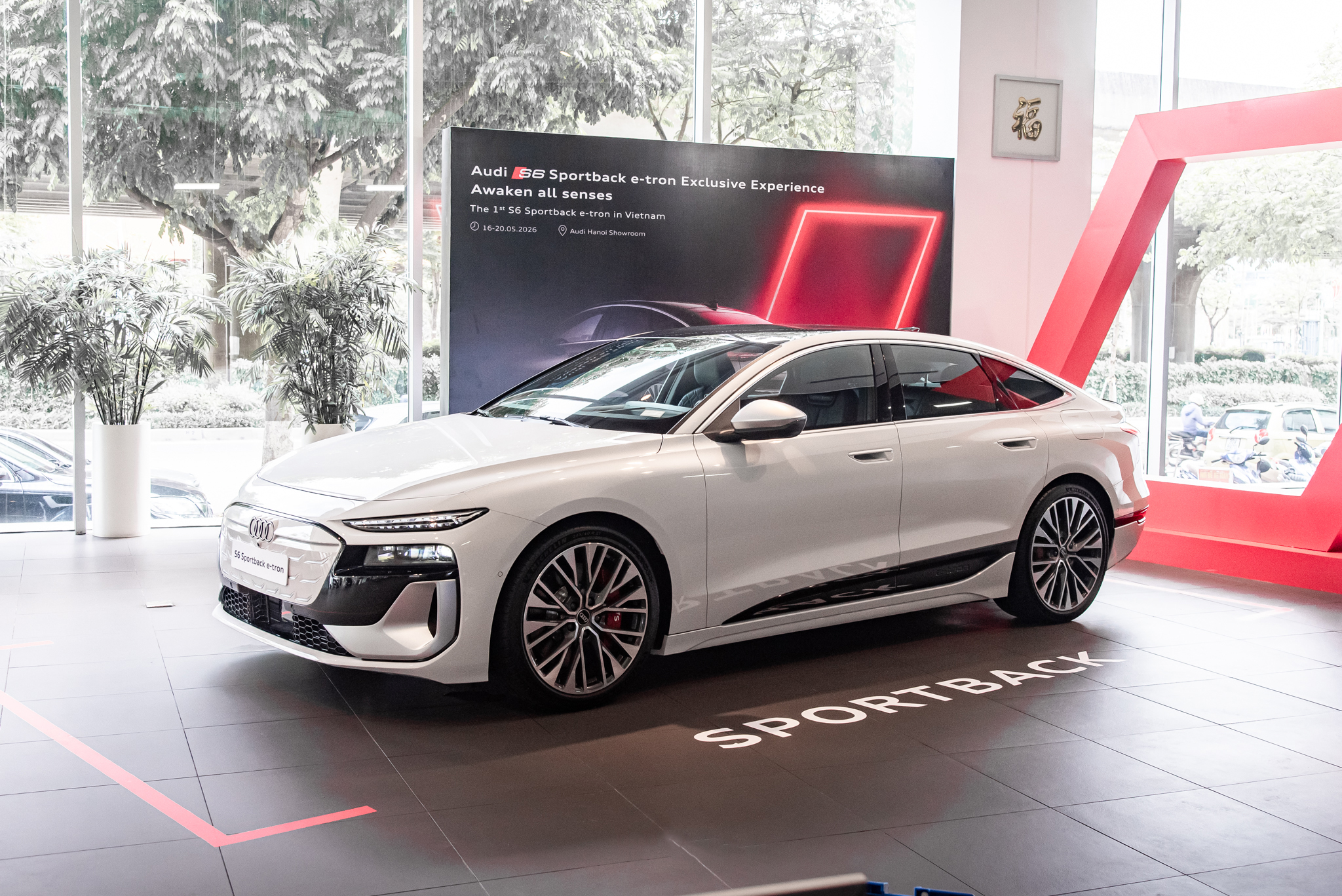 audi s6 sportback e tron6202