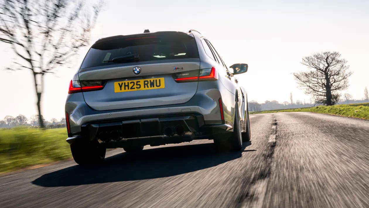 bmw m3 touring facelift review 4