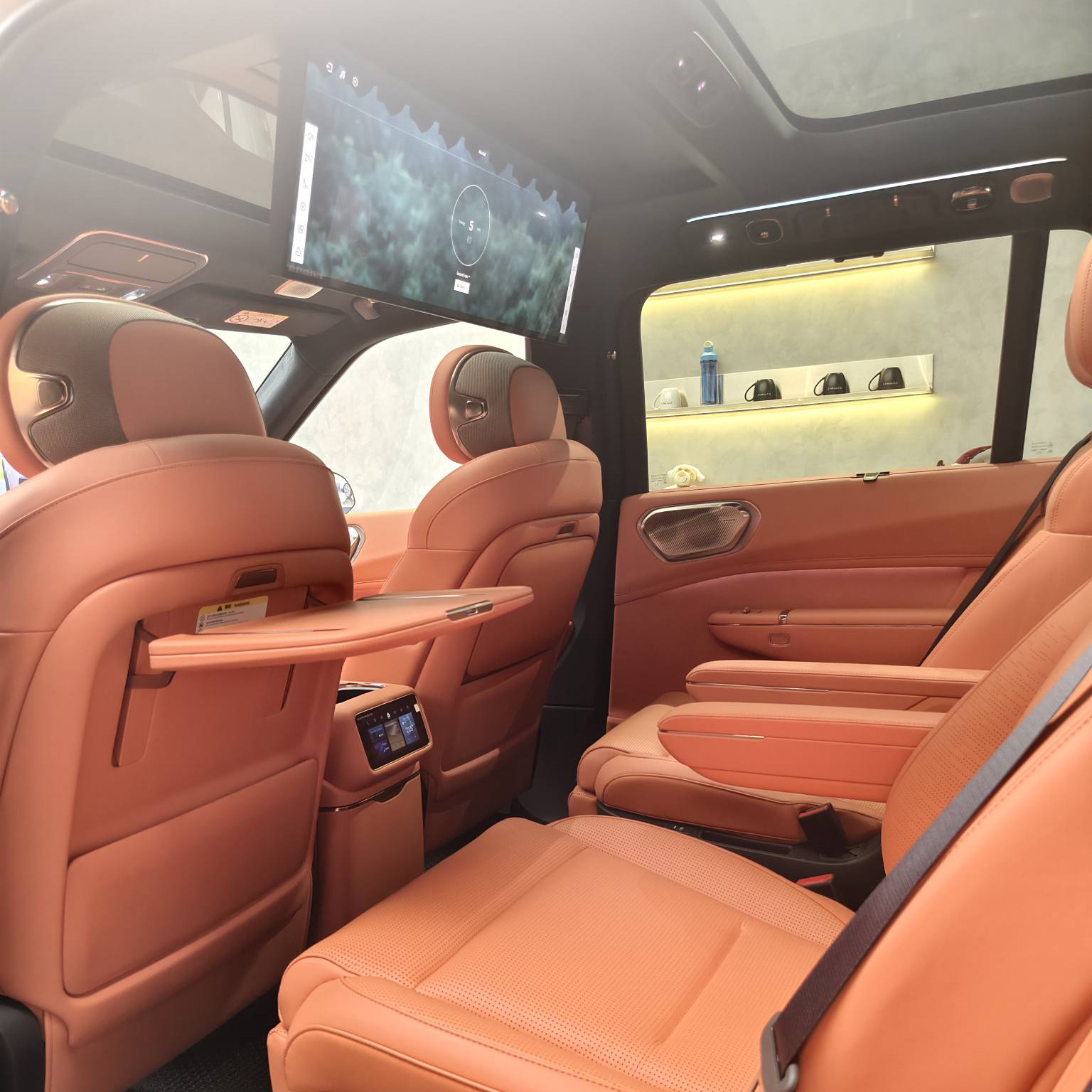 lynk co 900 1
