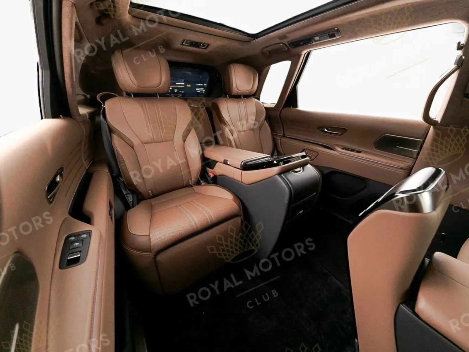 toyota century suv russia royal motors 13 1536x1152