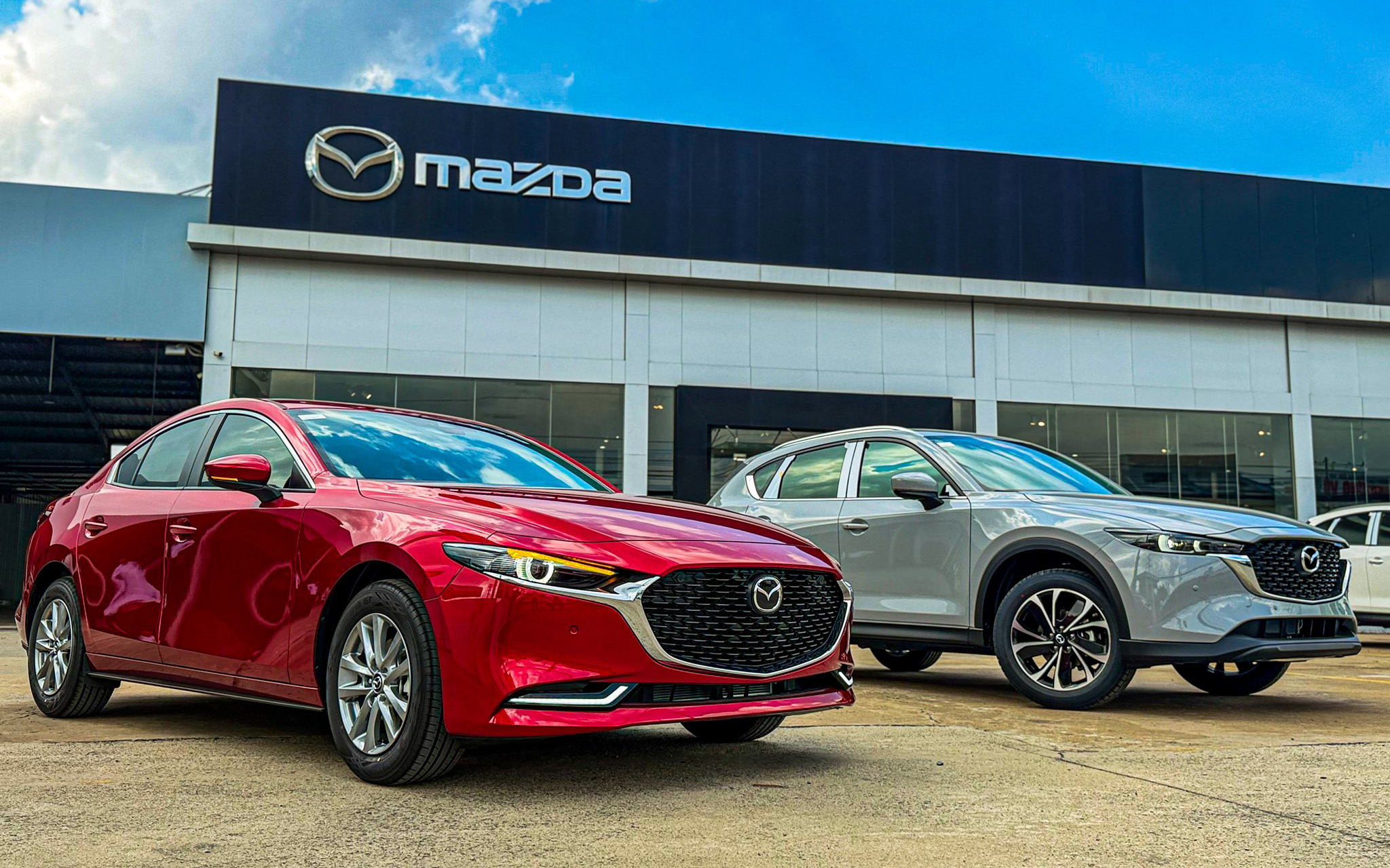 mazda1